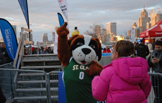 Griff celebrates a good cause