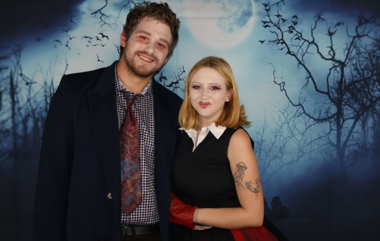 Queen of hearts and her date