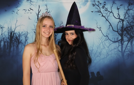 good witch, bad witch