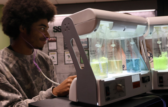A student enjoys the oxygen bar