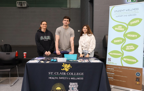 Organizations speak with students in the SLC